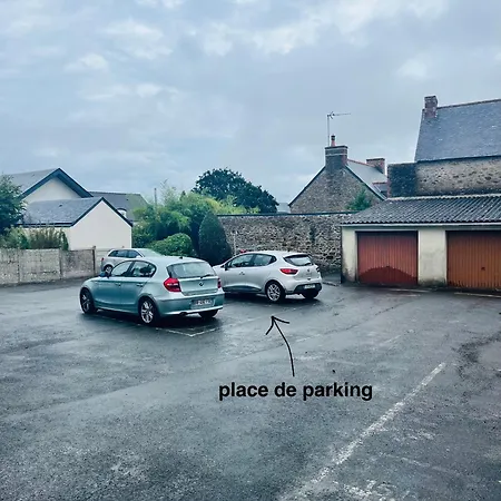 Apartment 400m De La *